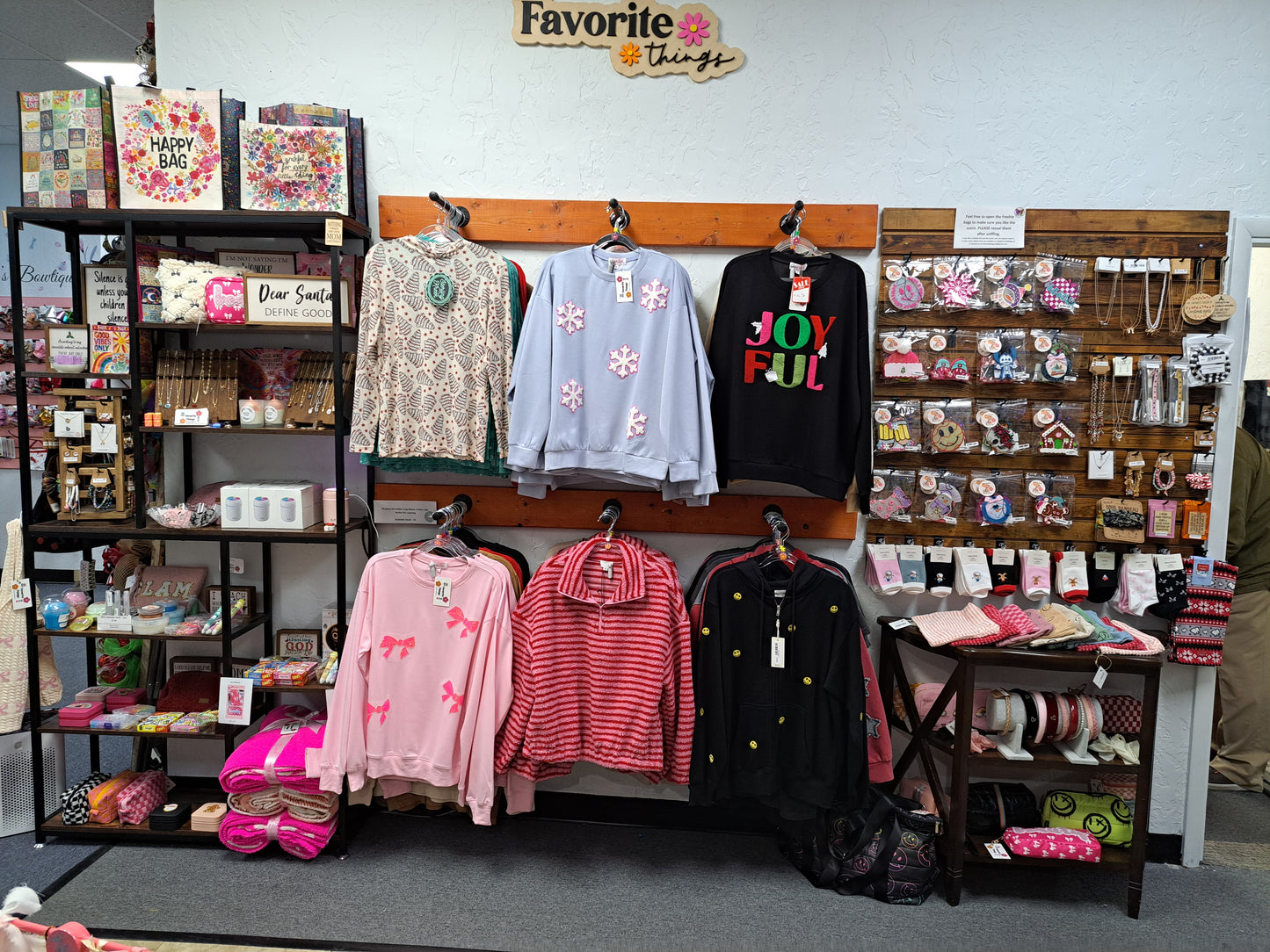 Oversized Falling Snowflake Pullover - S M L XL 2X