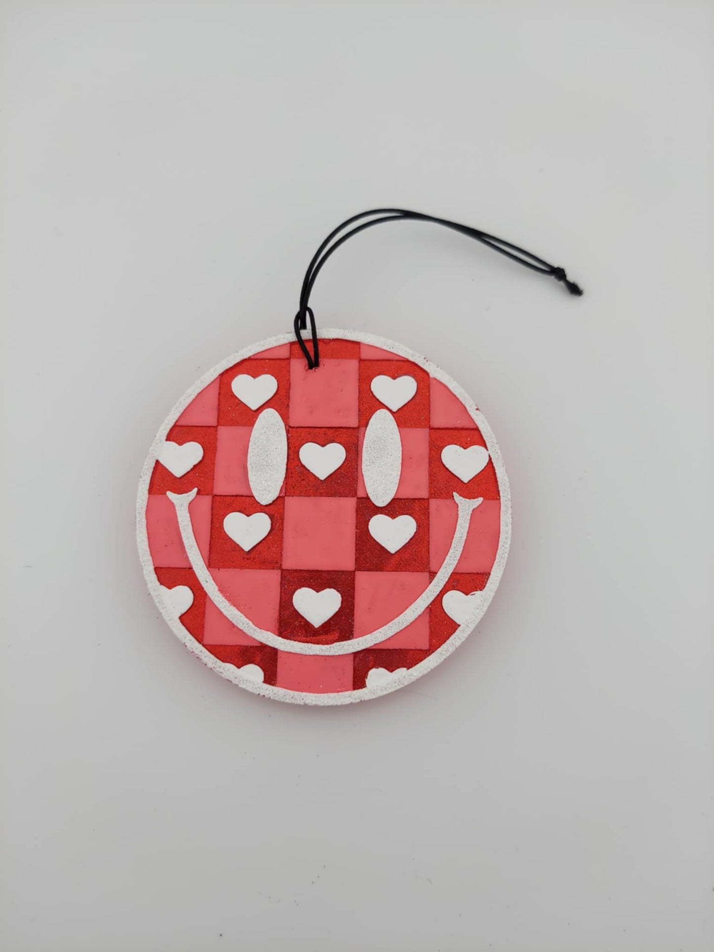 Checkered Heart Smiley - Red and White
