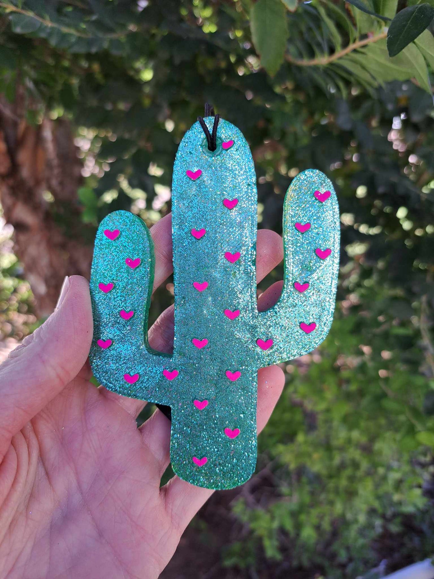 Cactus Heart Freshie - Metallic With Pink Hearts