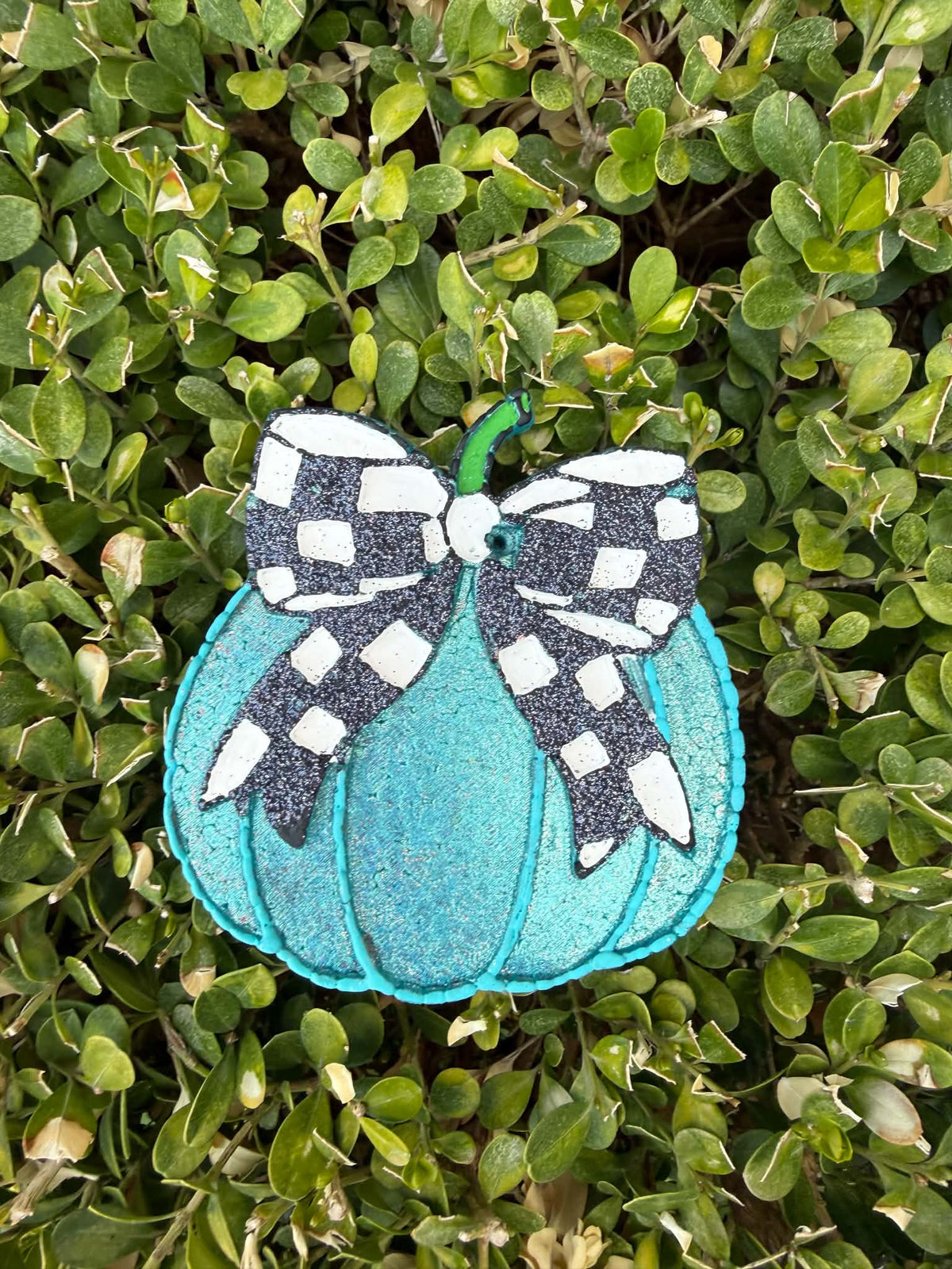 Blue Pumpkin with Checkered Bow Freshie