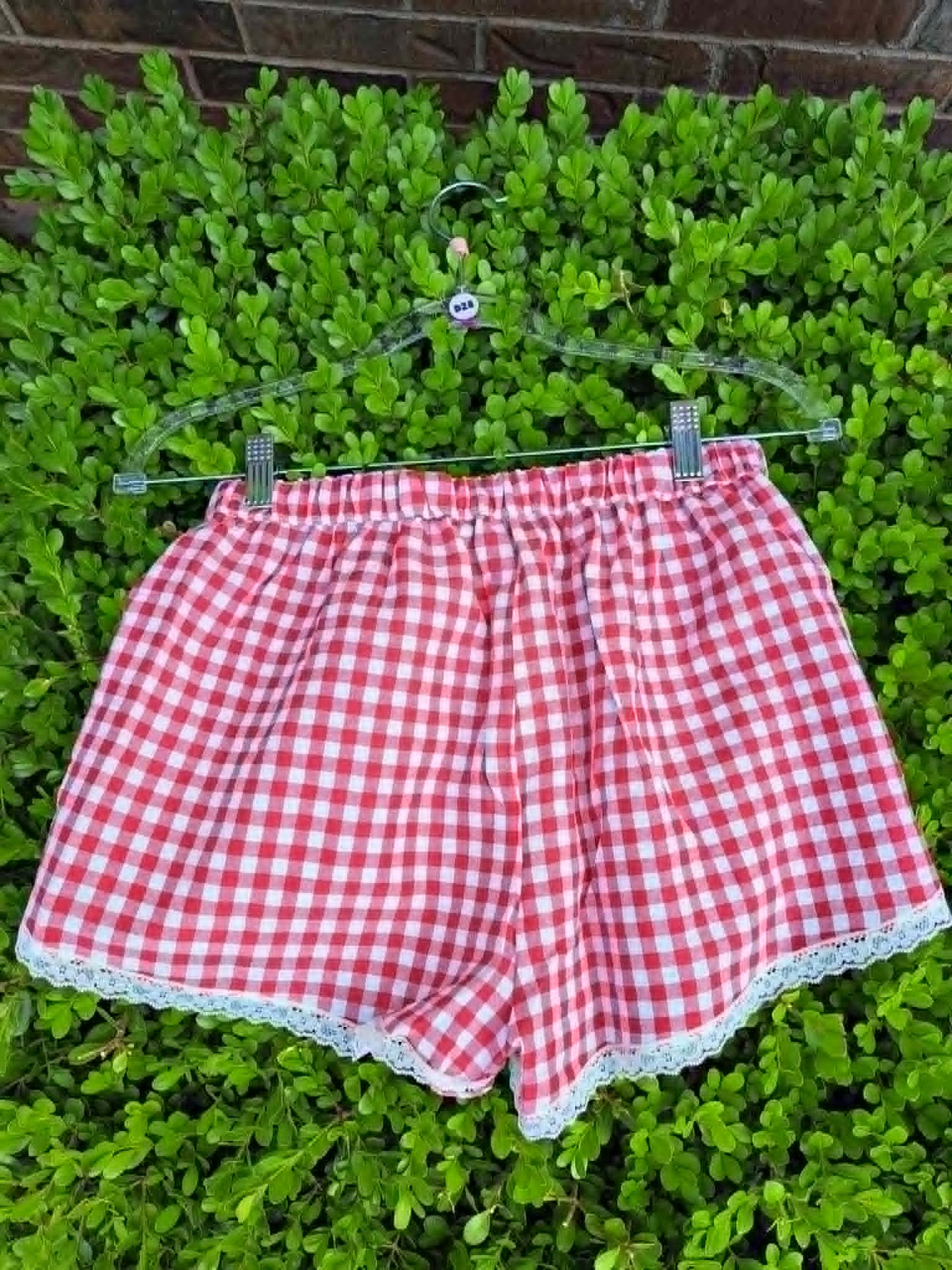 Red and White Plaid Lace Trim Shorts M L
