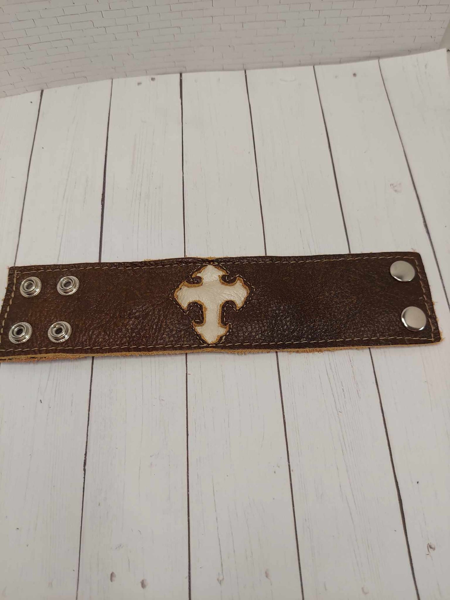 Leather Cuff Bracelet - Brown With Cream Cross