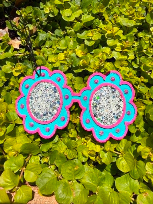 Daisy Glitter Glasses Freshie - Blue and Pink