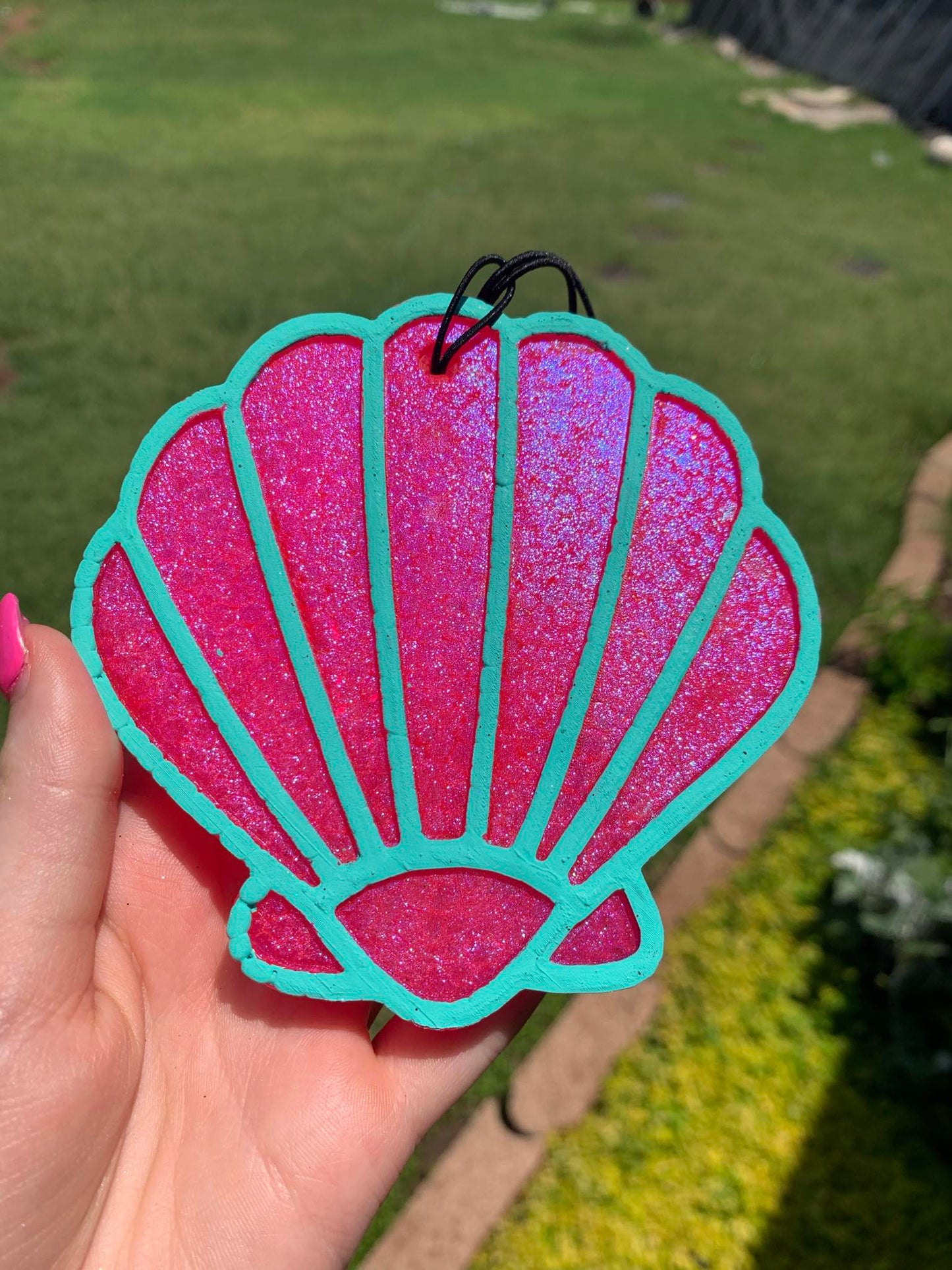 Metallic Shell Freshie - Magenta With Turquoise Trim