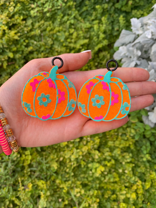 Vent Clips - Pumpkin With Pink/Teal Print Flower Freshies