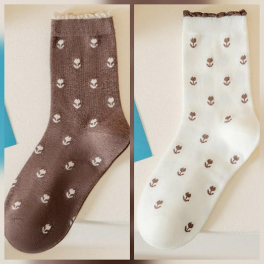 Floral Neutral Color Tulip Socks