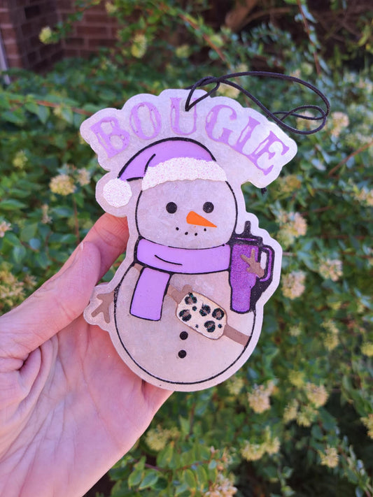 lilac trim bougie snowman freshie with green background