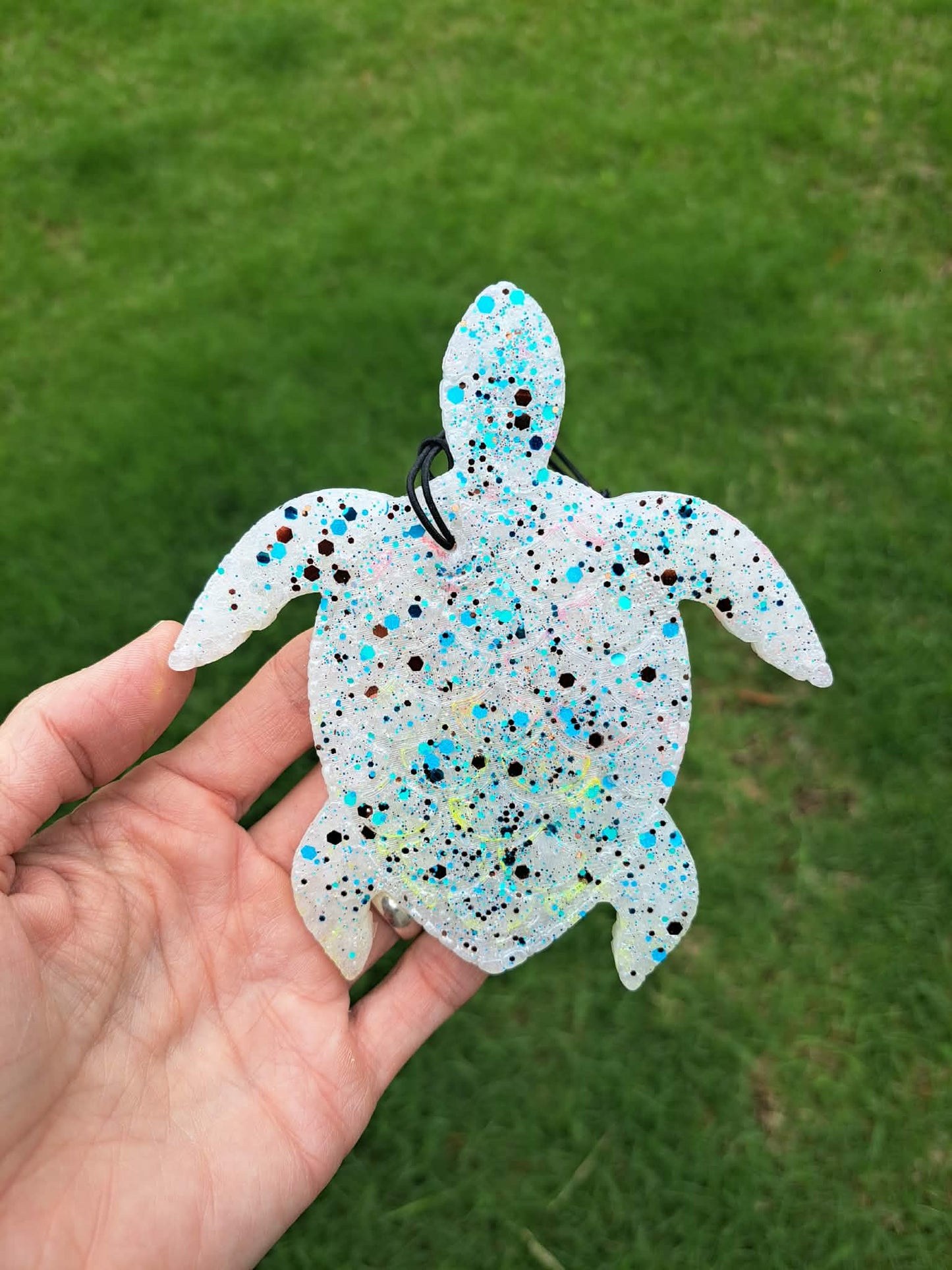 Sea Turtle Freshie - White