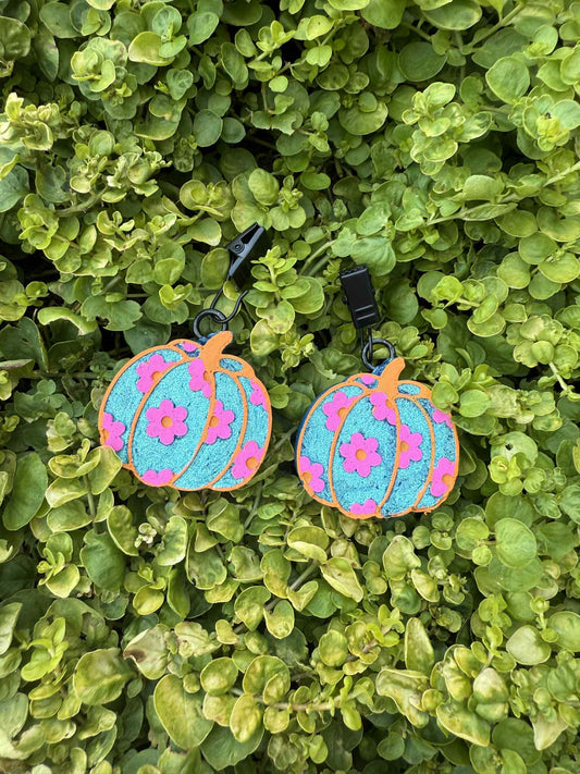 Pumpkin Vent Clip Freshies - Pink Daisies
