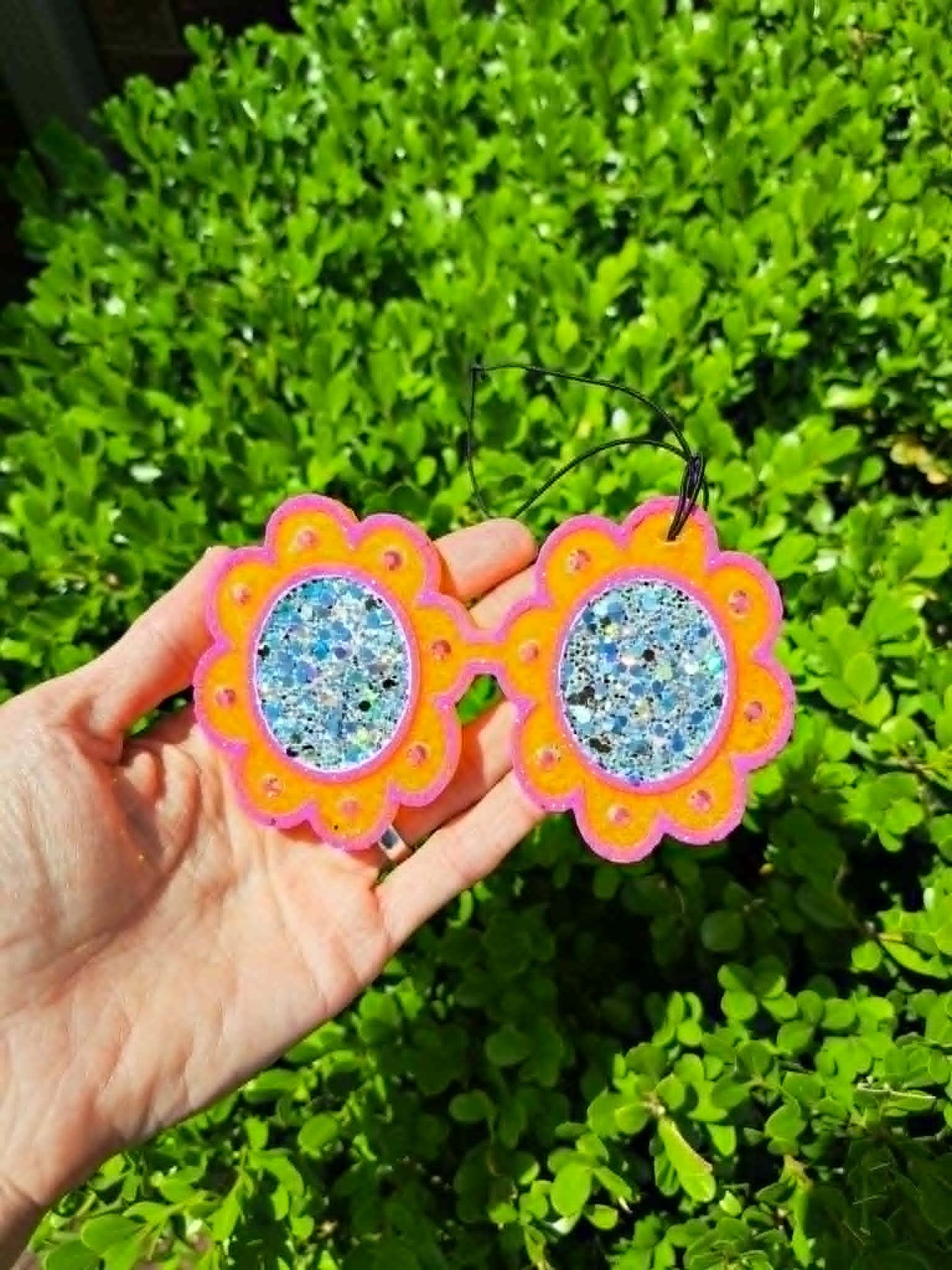 Daisy Glasses Freshie - Orange and Pink