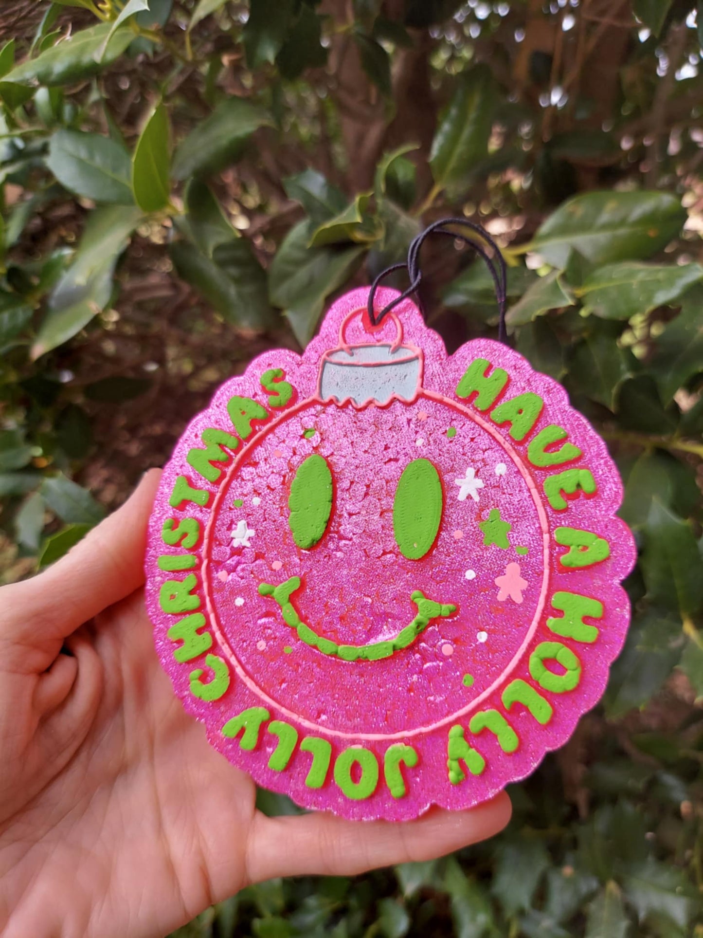 Smiley Christmas Bulb Freshie - Pink/Green