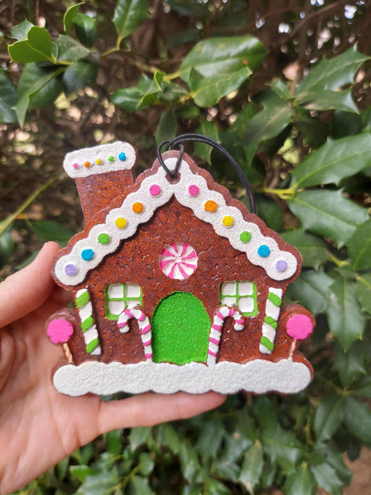 Gingerbread House Freshie