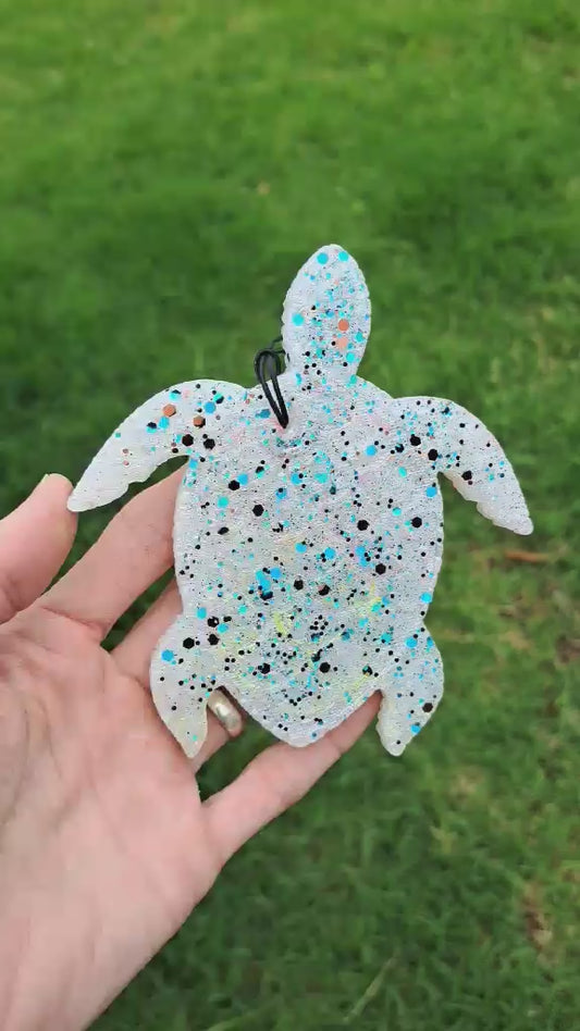 Sea Turtle Freshie - White