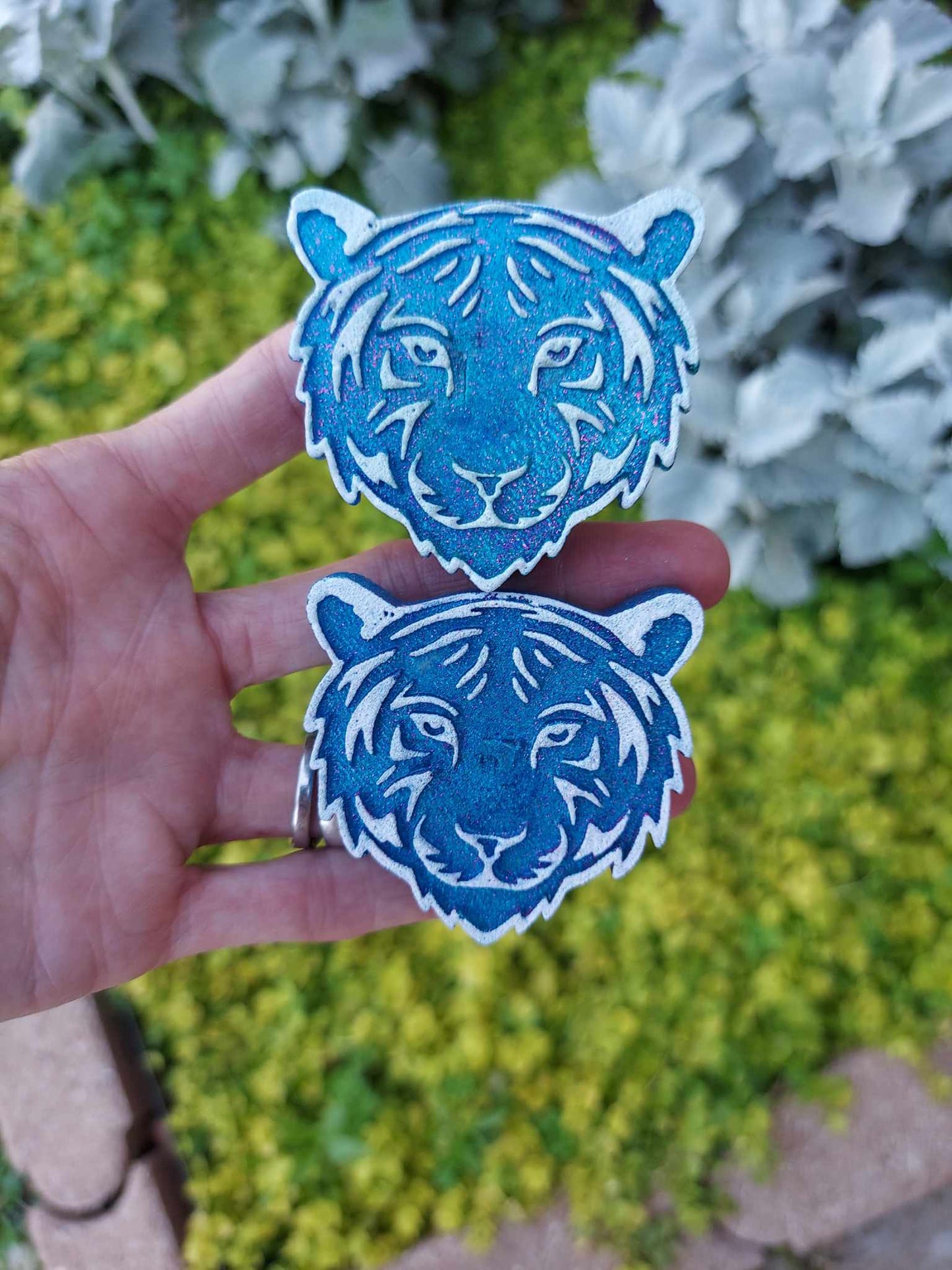 Blue Metallic Tiger Vent Clips