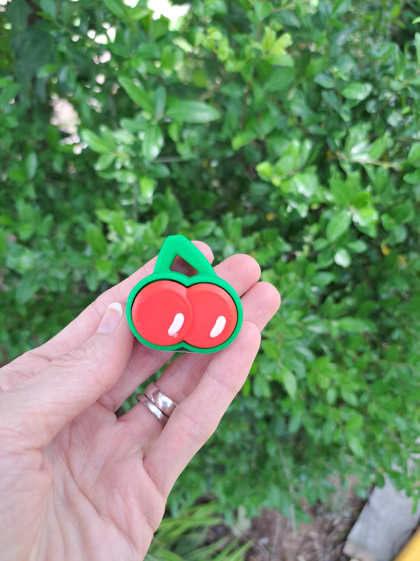 3D Printed Cherry Clicker